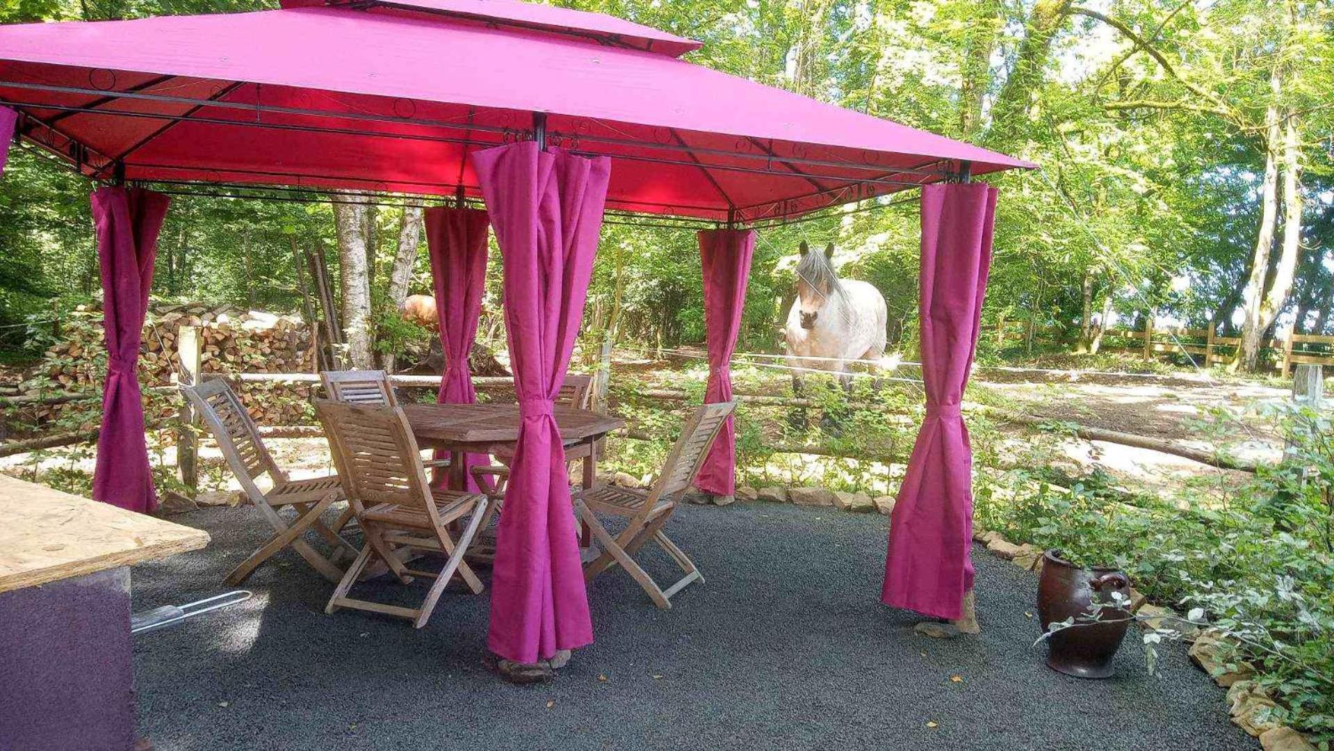 Holiday home Aux Chevaux Rois